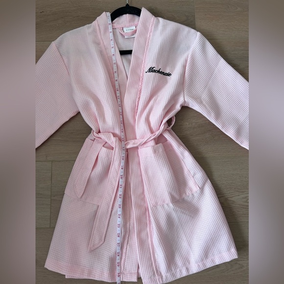 Girls pink waffle robe monogram name “Mackenzie” - Picture 5 of 6